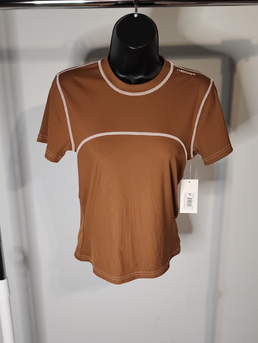 Halfdays Mollie T-Shirt In Nuthatch Size Medium